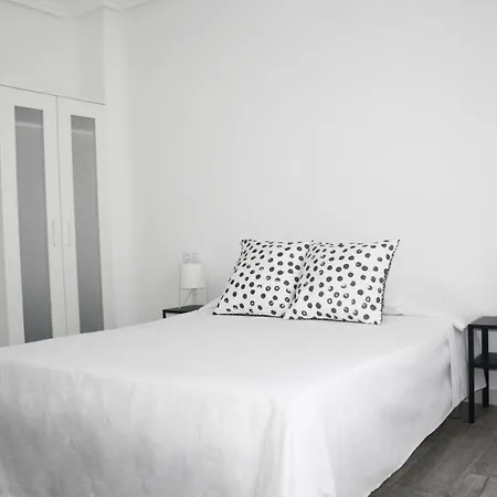 Plaza De Toros Apartment *