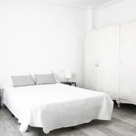 Plaza De Toros Apartment *